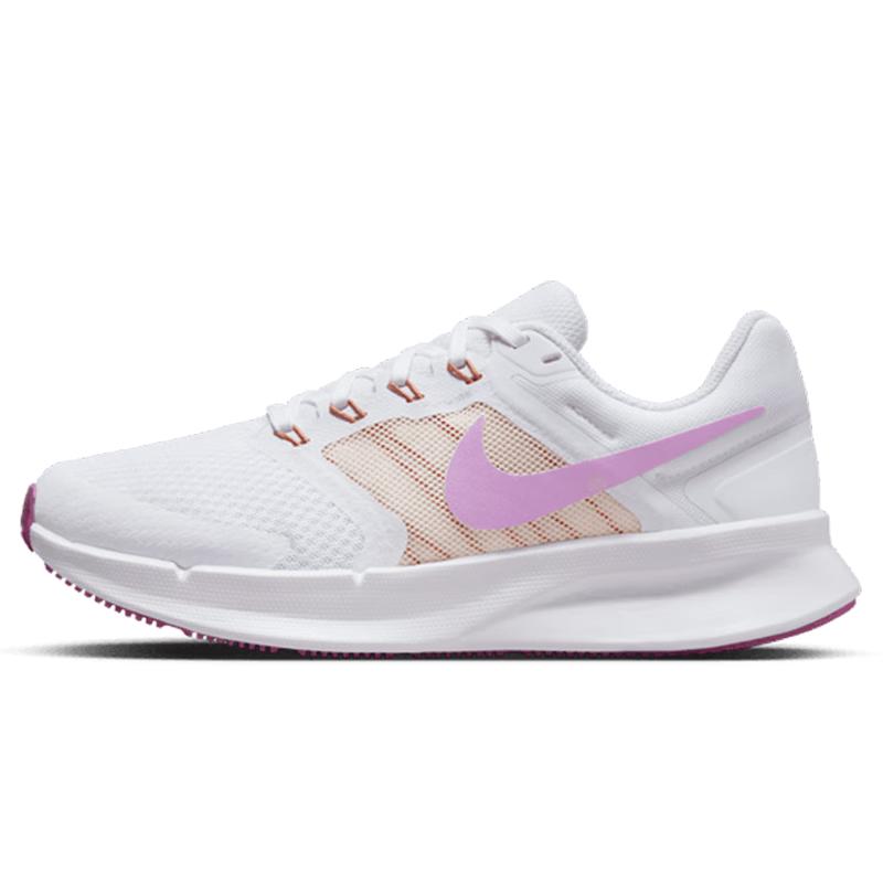 Nike Women's Run Swift 3 Running Shoes