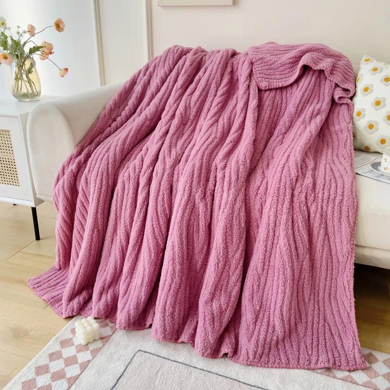 

1 шт. Трехмерное жаккардовое бархатное одеяло Многофункциональное однотонное дорожное одеяло Двустороннее бархатное одеяло для сна 100x150cm 1pcs