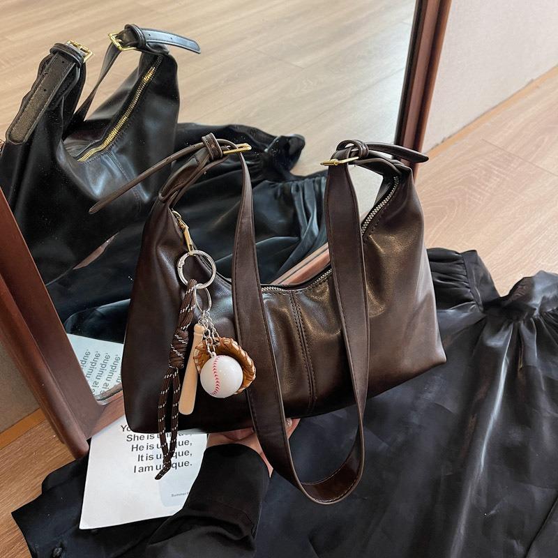 Large capacity bag women's retro new versatile niche design shoulder messenger bag commuter dumpling bag