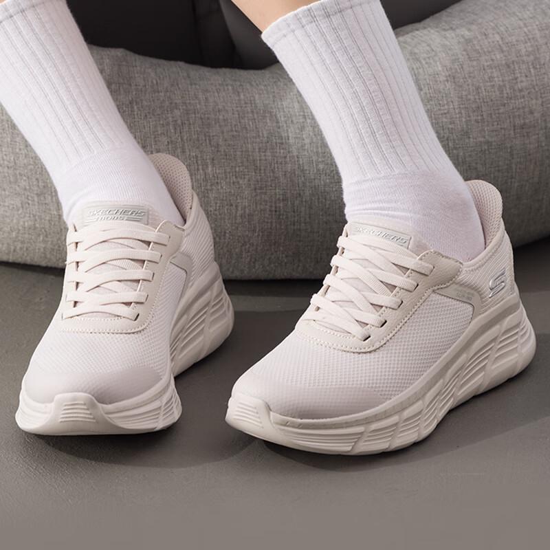 Skechers Women s 117391 Walking Shoes EU 39