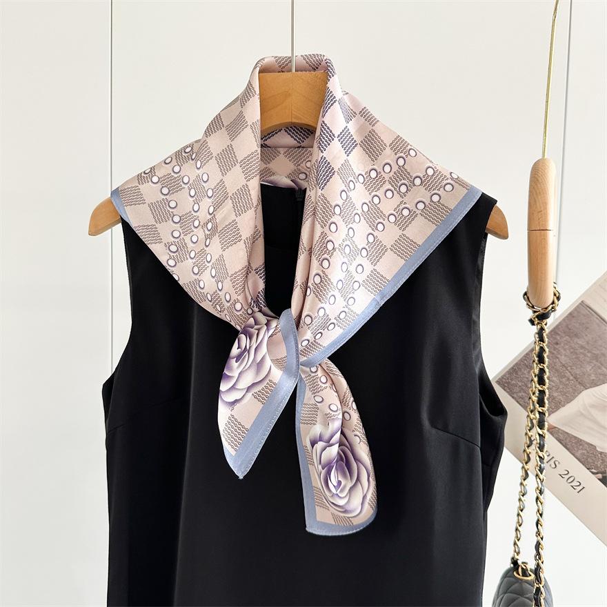 

Chic Small Fragrance Style Silk Scarf for Women Fashionable Spring Summer Accessory Graceful Silk Scarf Square Shawl NEW 65CMX65CM