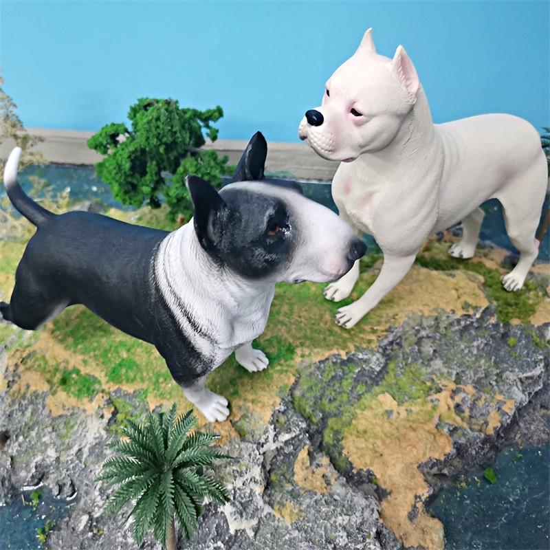 Realistic Plastic Animal Model Collection Featuring Brindle Bull Terrier And Dogo Argentino For Educational Purposes