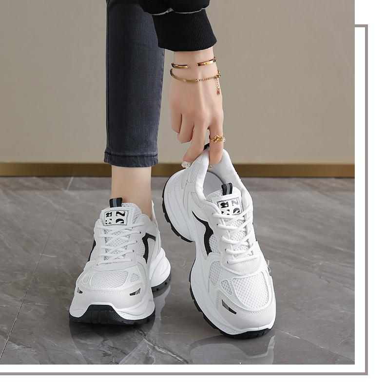 Women Vulcanize Sneakers Breathable Mesh Outdoors Solid Color 2024 High Quality Solid Color Trainers Lace-up Ladies Shoes