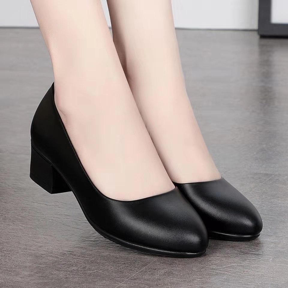 Spring and autumn shoes new women's shoes spring mother shoes thick heel comfortable soft leather soft sole non-slip work leather shoes women's si