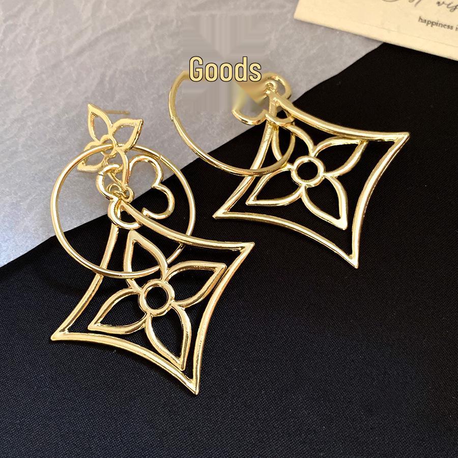 18K Gold Plated Rhombus Floral Earrings with Silver Needle - Stylish Metallic Design for Women