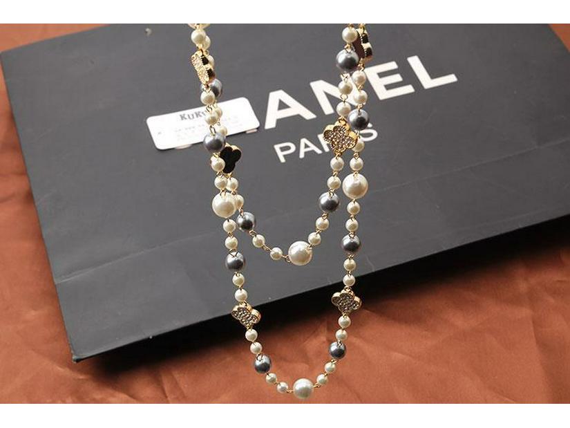Rose Gold Four-Leaf Clover Double-Layer Pearl Necklace