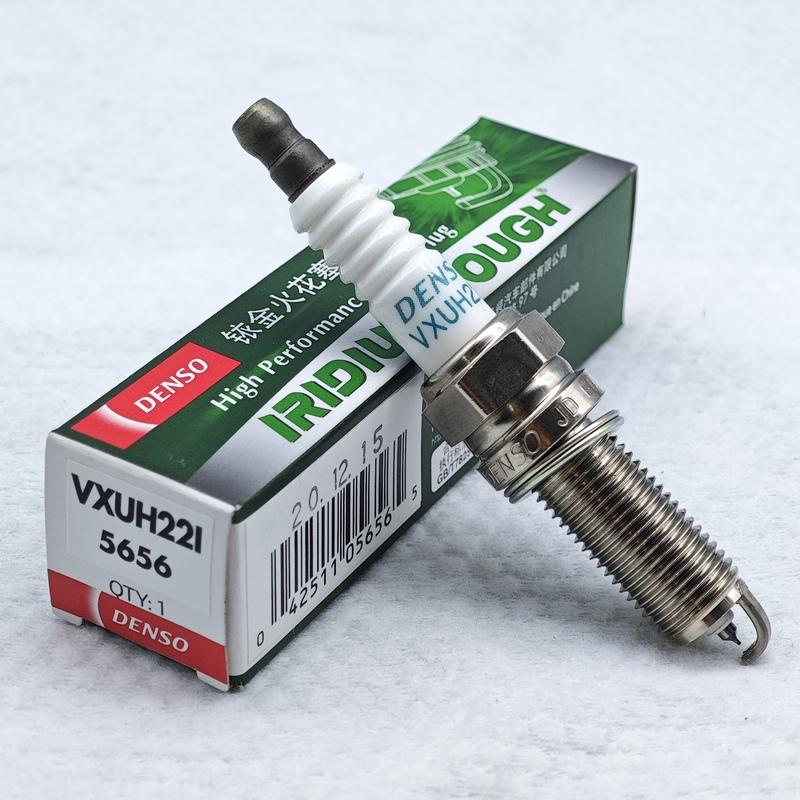 1pcs Original Iridium Spark Plug VXUH22I 5656