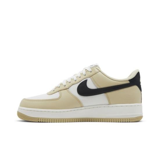 

Nike Air Force 1 07 LX Team Gold DV7186-700 EU 42.5 чорний/золотий