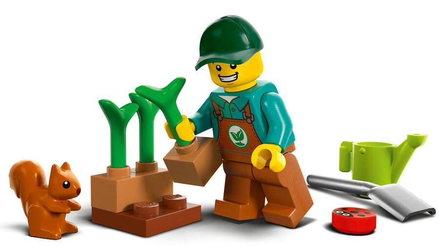 LEGO City Park Tractor 60390, a Toy Block Gift for Boys and Girls Ages 5 and Up, Perfect for Building a City.