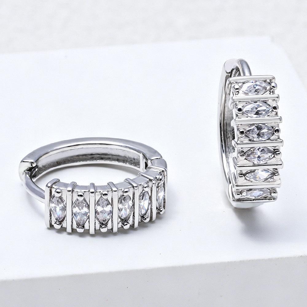 French Retro Fashion Zircon Hoop Earrings