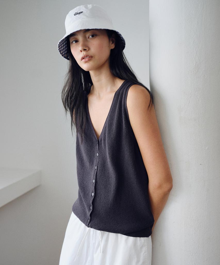 Yulago Button-Up Knit Vest