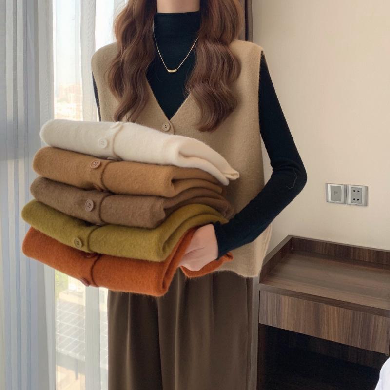V-neck Knitted Vest Women's Sweater Autumn and Winter New Korean Loose Wild Sweater Vest Sleeveless Sweater