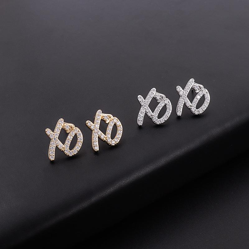 High Hip Hop XO Letter Pendant Necklace for Women Men, Fashion Creative Cubic Zirconia Exaggerated Hip Hop Rock Gift Jewelry