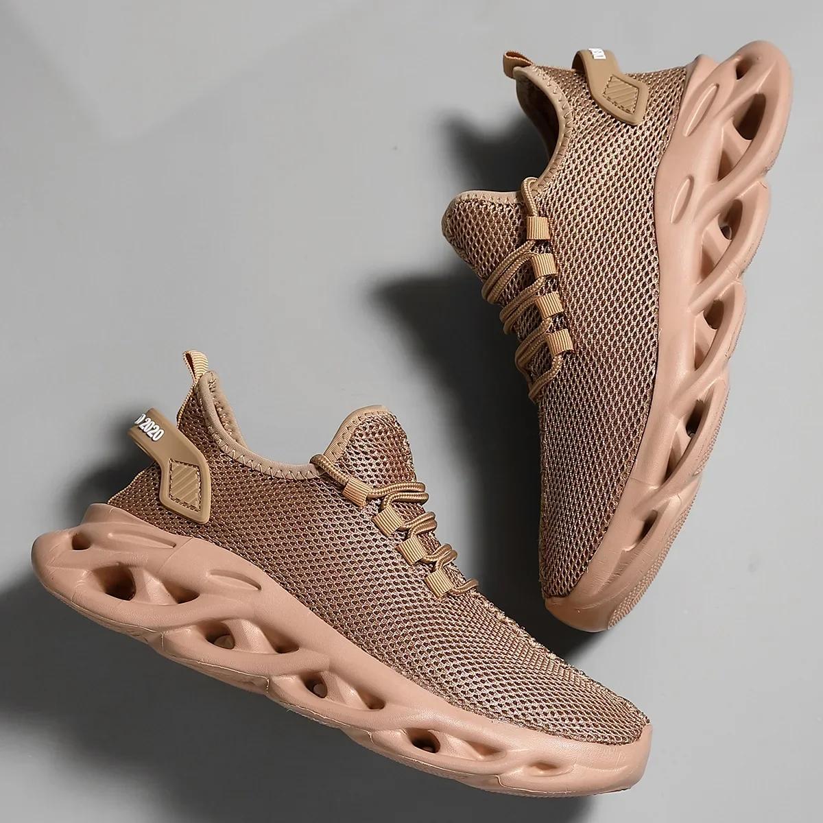 Модные черные кроссовки для бега — фото 5