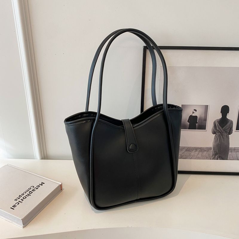 

Women s Bag Retro Maillard Best Selling Shoulder Bag Black without pendant