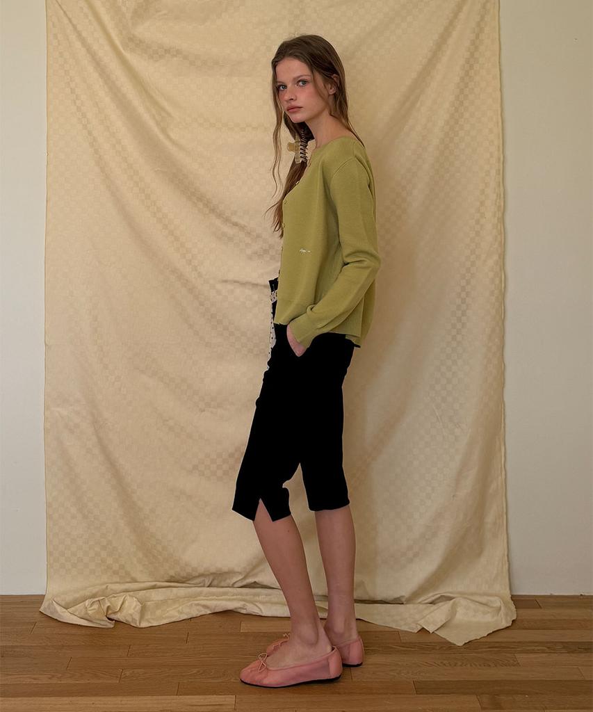 Eopaeleolakaibeu Dean Capri Slit Pants - Black