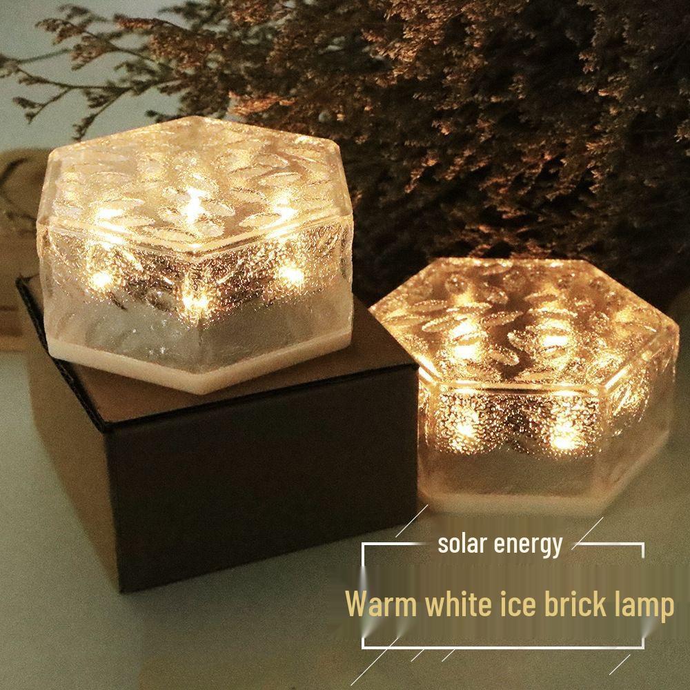 Waterproof Solar Outdoor Villa Courtyard Lamp: Ice Brick Design for Gardens and Balconies