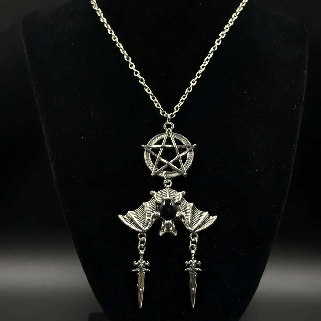 Gothic Style Y2K Personalized Creative Star Bat Demon Sword Pendant Women's Necklace, Suitable for Daily Wear