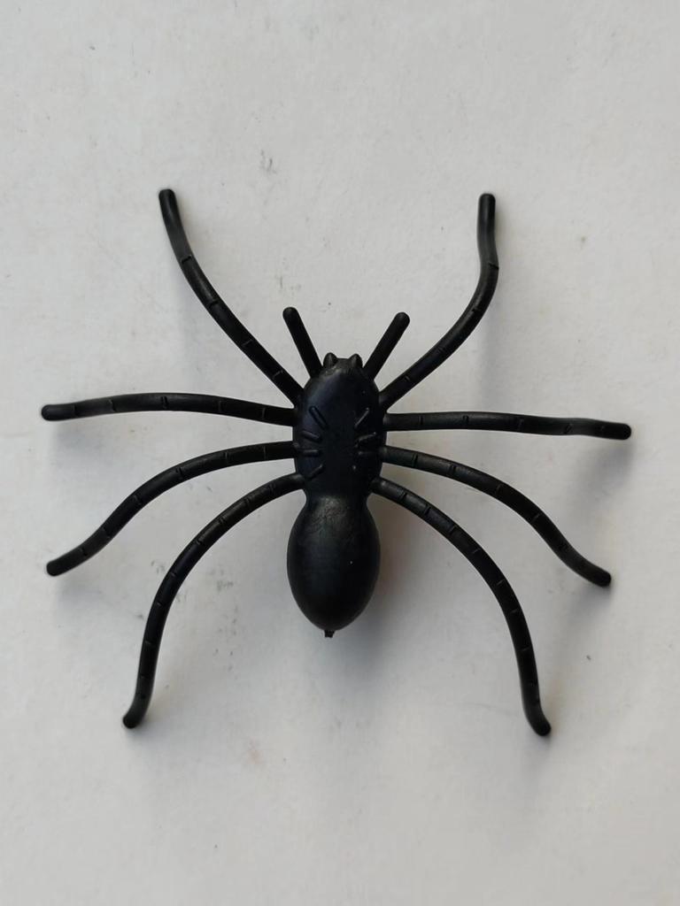 12 Black Luminous Small Halloween Prank Spiders