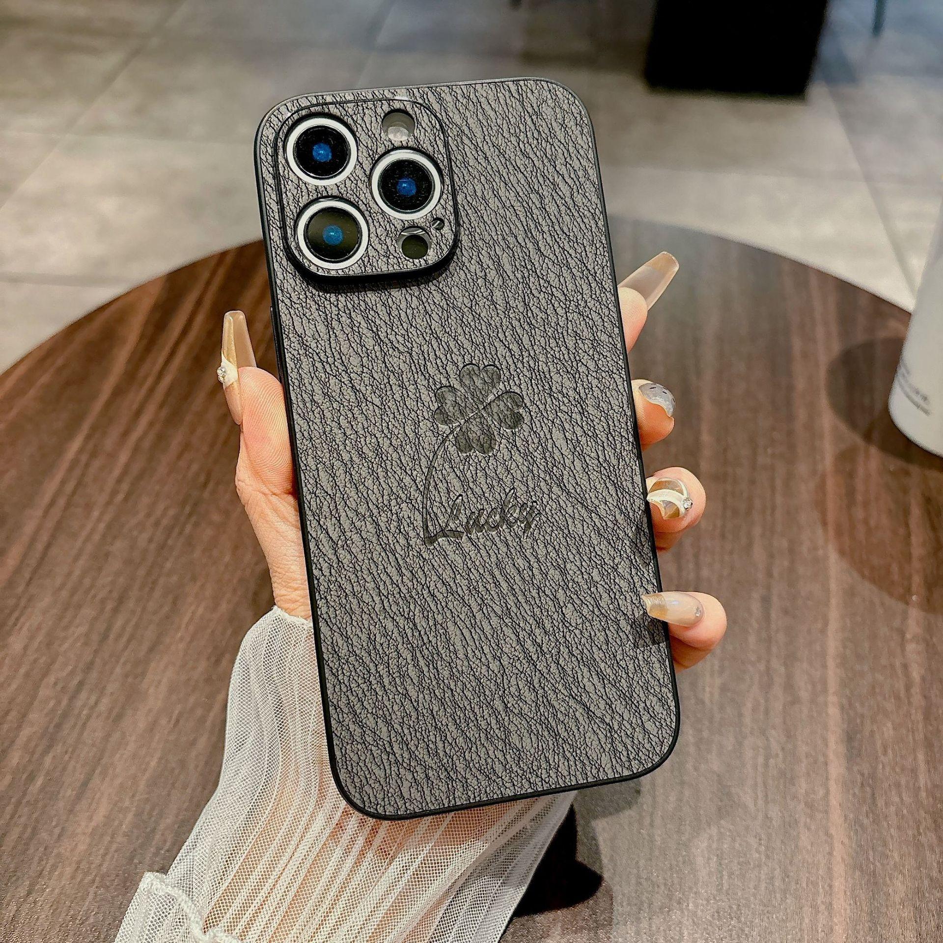 

Для чехла для мобильного телефона IPhone17 для IPhone16promax Четырехлистный клевер Тонкий круг Магнитная адсорбция 14/15 Чехол с кожаным узором For iPhone12Promax