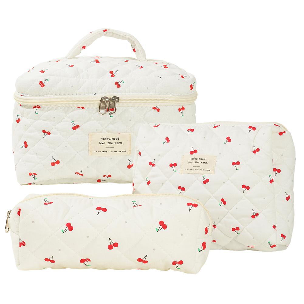 Women Quilted Makeup Bag Cosmetic Organizer Bag Large Capacity Aesthetic Cosmetic Bag Cherry Pattern Cute Toiletry Bag