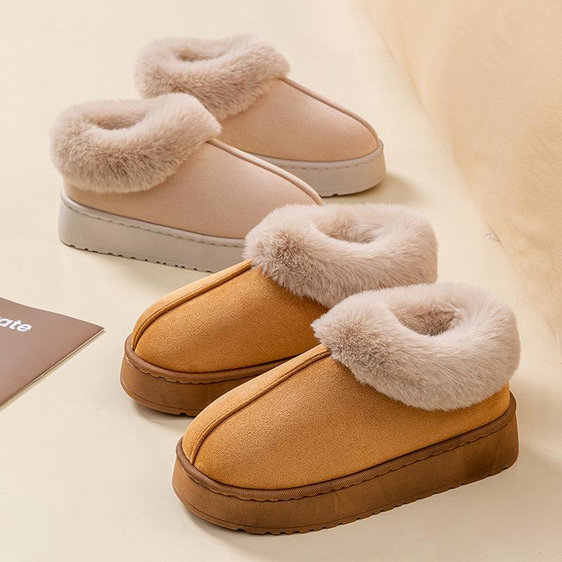 thick-soled bag and cotton slippers, plush cotton shoes for home use in autumn and winter, and couple warm snow boots when going out.