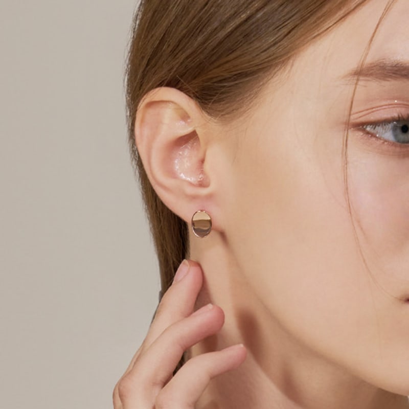 CRANNE 14K Oval One-Touch Earrings (Gold Filled) C24EGF154