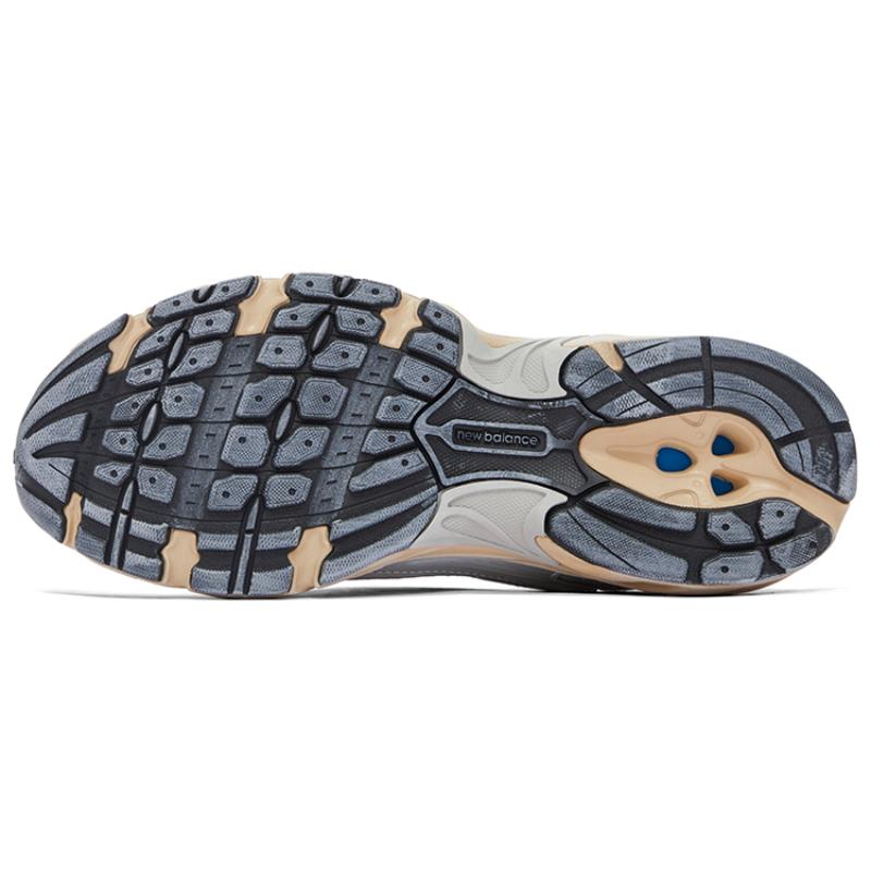 New Balance 530 Vintage Silver Metallic Moonbeam Sneakers MR530VS