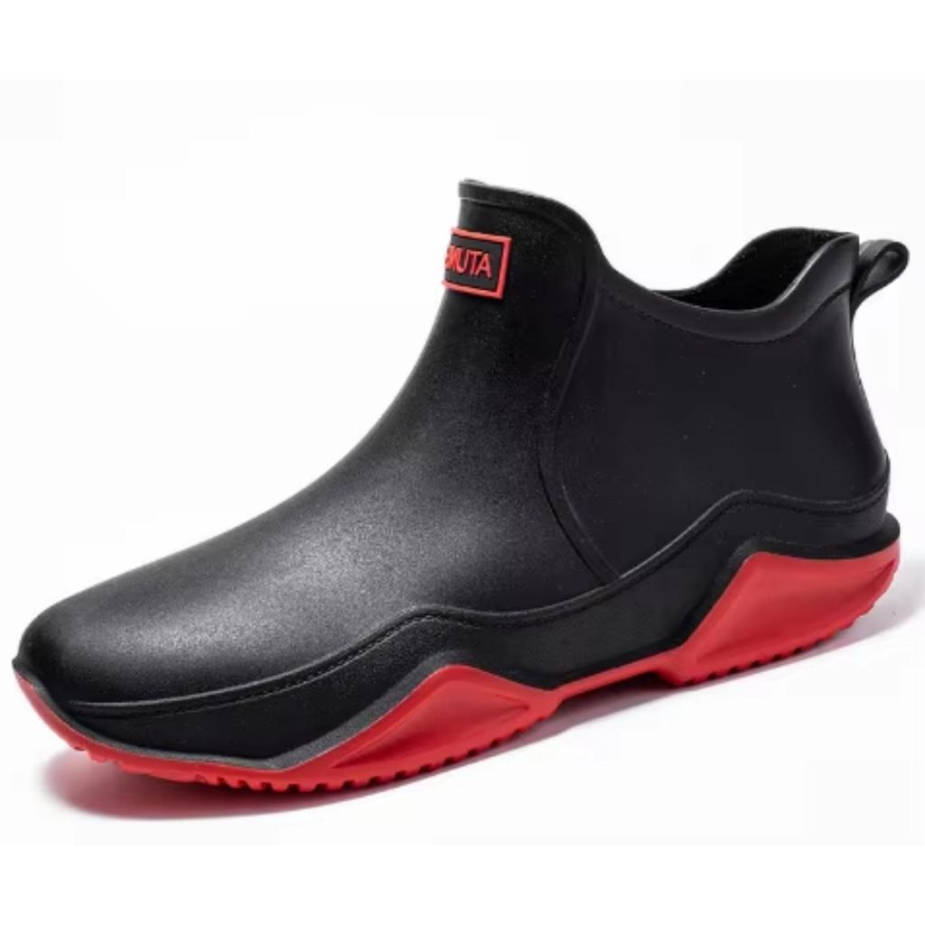 Good Quality New Arrivals Lightweight Disposable Farming Rain Shoes Proper Price Man Short PVC Guaranteed Upper Water Shoes