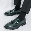 Scarpe Formale da Uomo in Pelle Stile Classico Mocassini Slip-On Punta Tonda Traspiranti Antiscivolo Scarpe da Lavoro Vestito Matrimonio Ufficio Casual