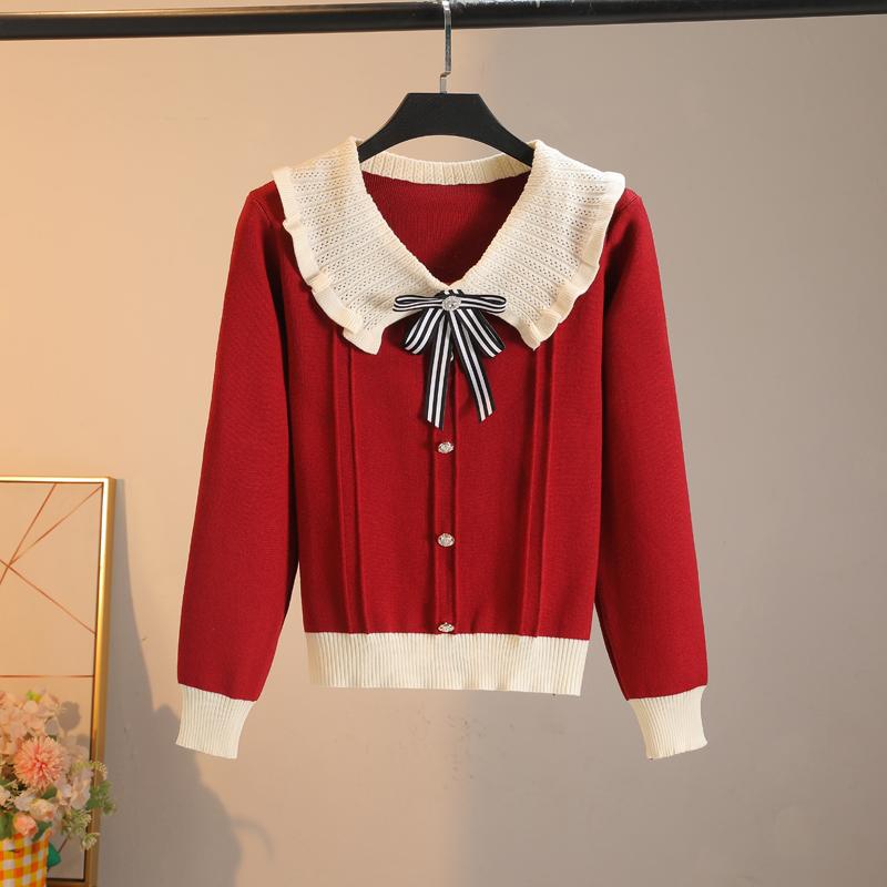 A New Loose-fitting, Slimming, Stylish and Youthful Bow Top for Women in Autumn with A Baby Collar