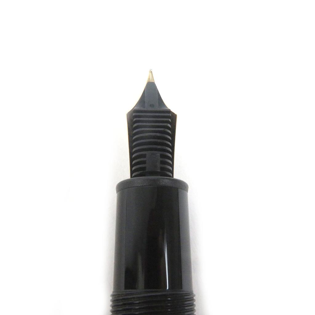 Great MONTBLANC fountain pen Meisterstck 146 Cap type Black gold 14K mens Used
