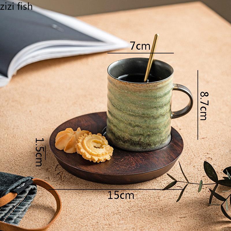 Retro-Kiln-Änderungen Keramikbecher Walnussholzteller Nachmittagstee-Brühbecher Milchbecher Getränkebecher Haushaltsteetassen Wassertassen