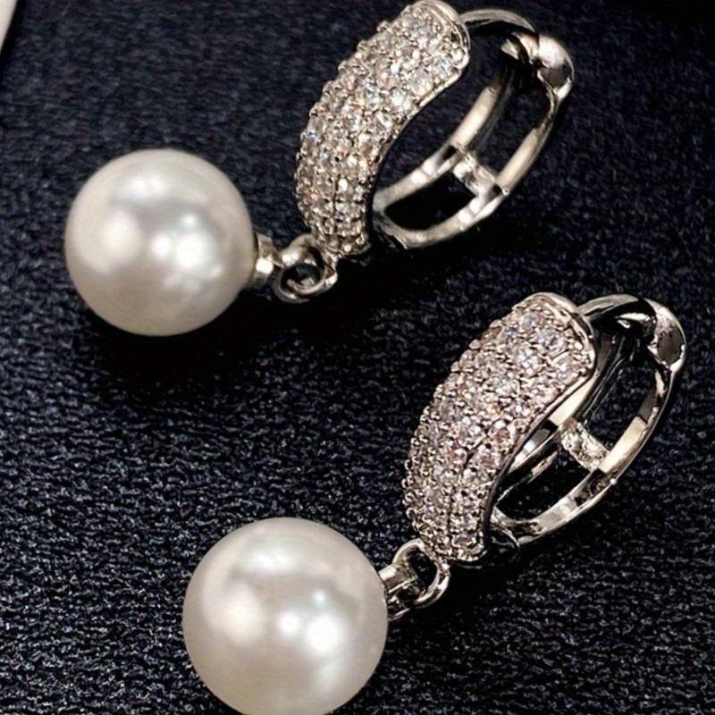 Classic and fashionable imitation pearl pendant earrings, personalized and versatile, elegant and high-end atmospheric earrings