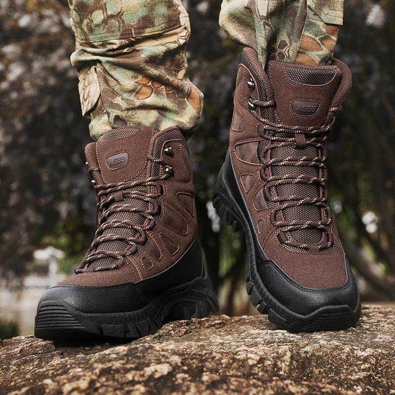 New Combat Boots Men's Large Size Breathable Non-slip Wear-resistant Outdoor Hiking High-top Field Tactical Boots