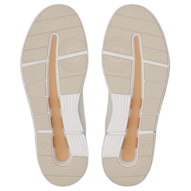 ON  The Roger Advantage White Savannah Women Sneakers 3WD10651533