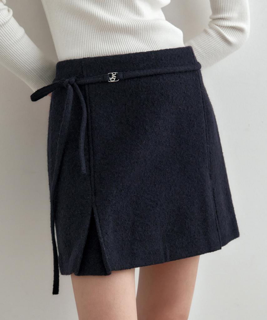 Mongdol Wool Blend Tweed Mini Skirt Navy Mdsk029Navy