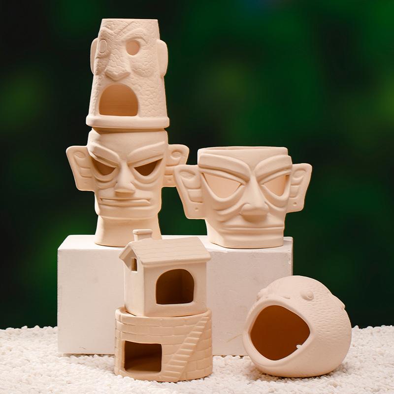 Creative Clay Aquarium Decoration Cartoon Ceramics Fish Tank Landscaping Special-Shaped Fish Prawn Shelter Spawning Tank
