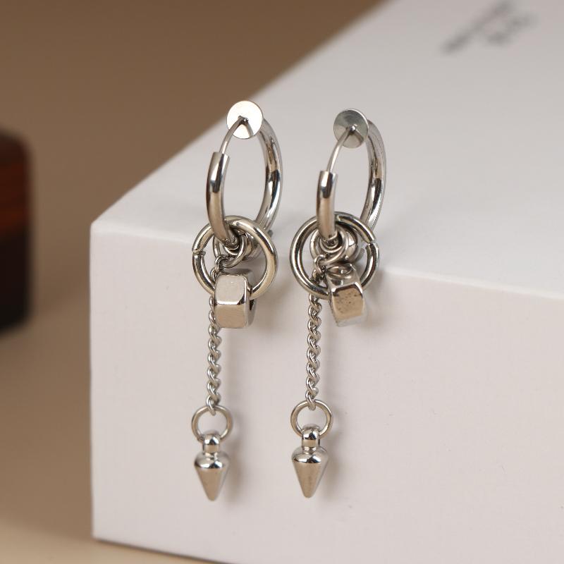 Orecchino a goccia Punk con catena lunga conica in acciaio al titanio, orecchino a cerchio alla moda per donna uomo, gioiello personalizzato, regalo