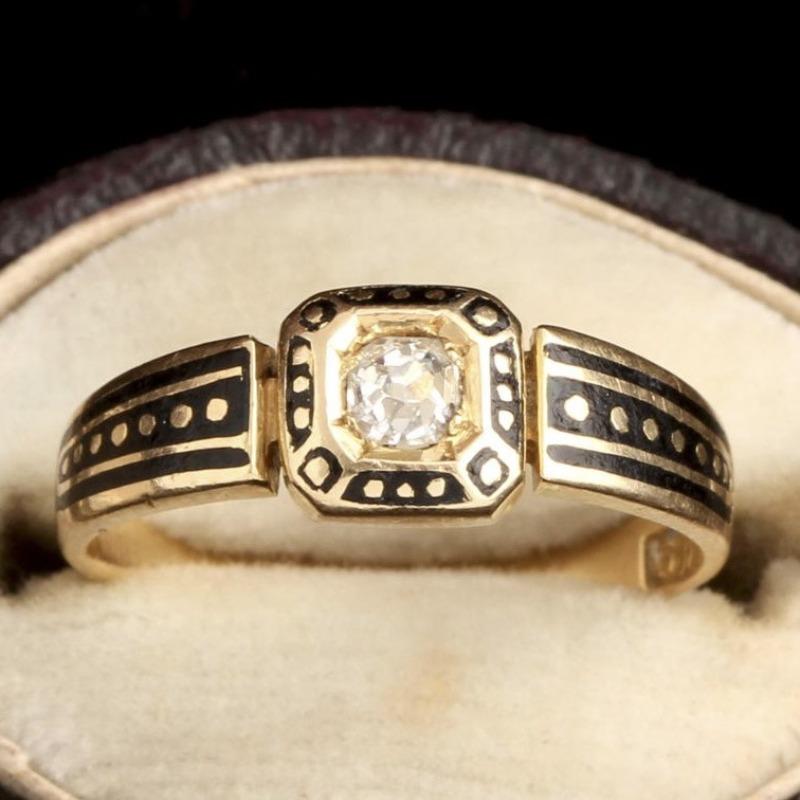 2025 new retro men s ring simple ethnic trendy accessories 8 золотой