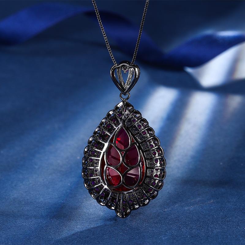 Jewelry Copper Bottom Gold-Plated Simulation Red Corundum Large Water Drop Black Gold Pendant Necklace Main Stone 18 * 25