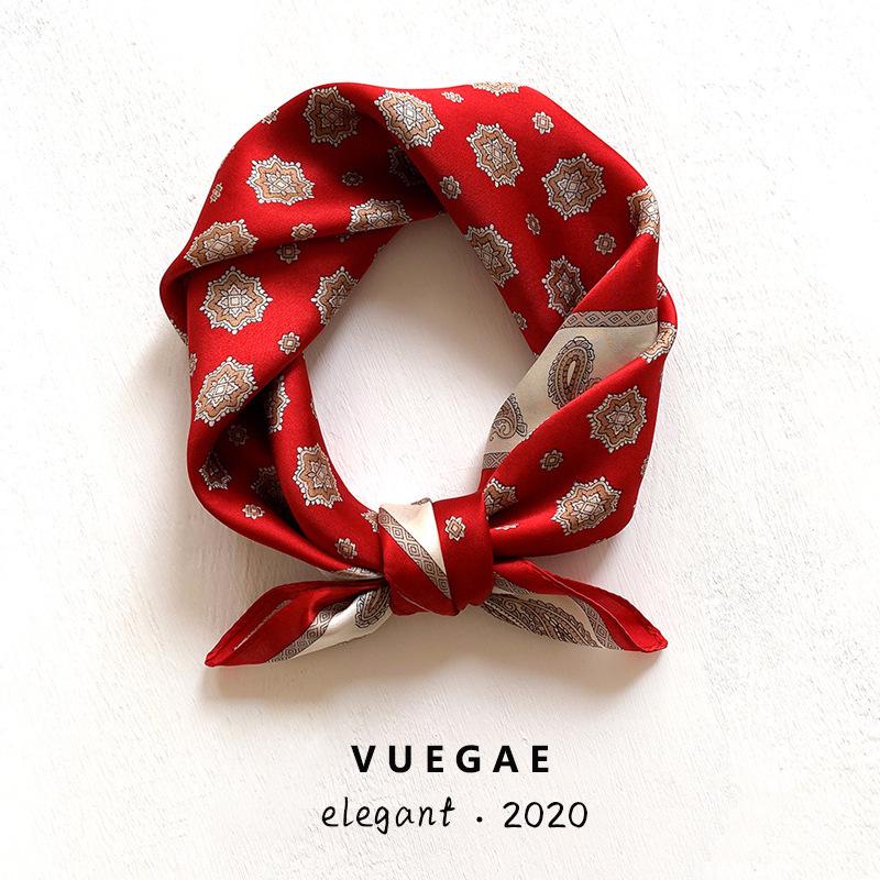 

Women s Korean Style Mulberry Silk Square Neckerchief – Spring/Autumn 53x53cm красный