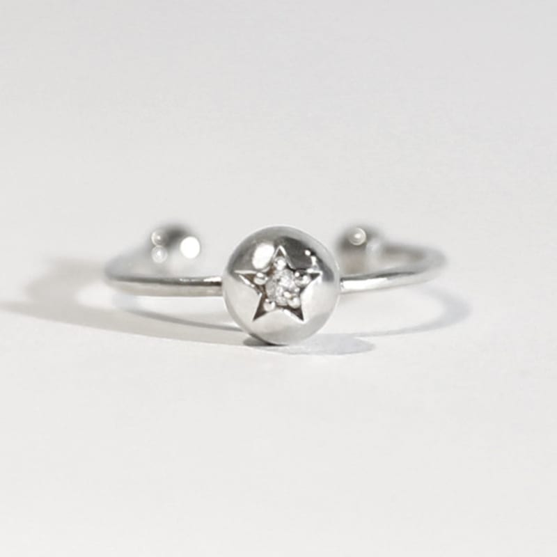 clemence jewelry Une Etoile Ring