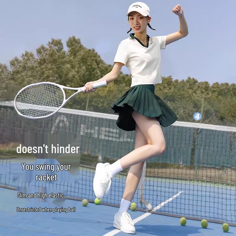 Women's Quick-Dry Athletic Polo Top & Pleated Skirt