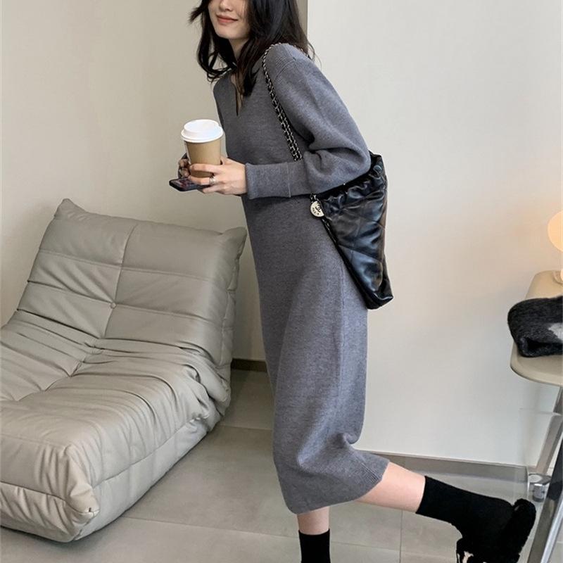 

Французский темперамент платье с V-образным вырезом высококлассный поклонник Музы платье средней длины женское осенне-зимнее вязаное платье-свитер стройнит 49-83 (average size) серый