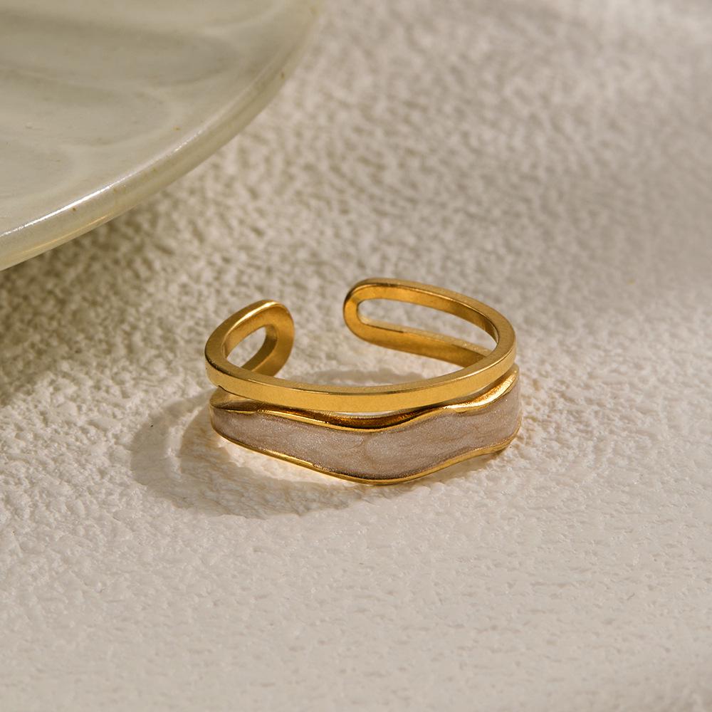 Stylish Double Layer Drip Oil Stainless Steel Interlocking Square Ring for Women