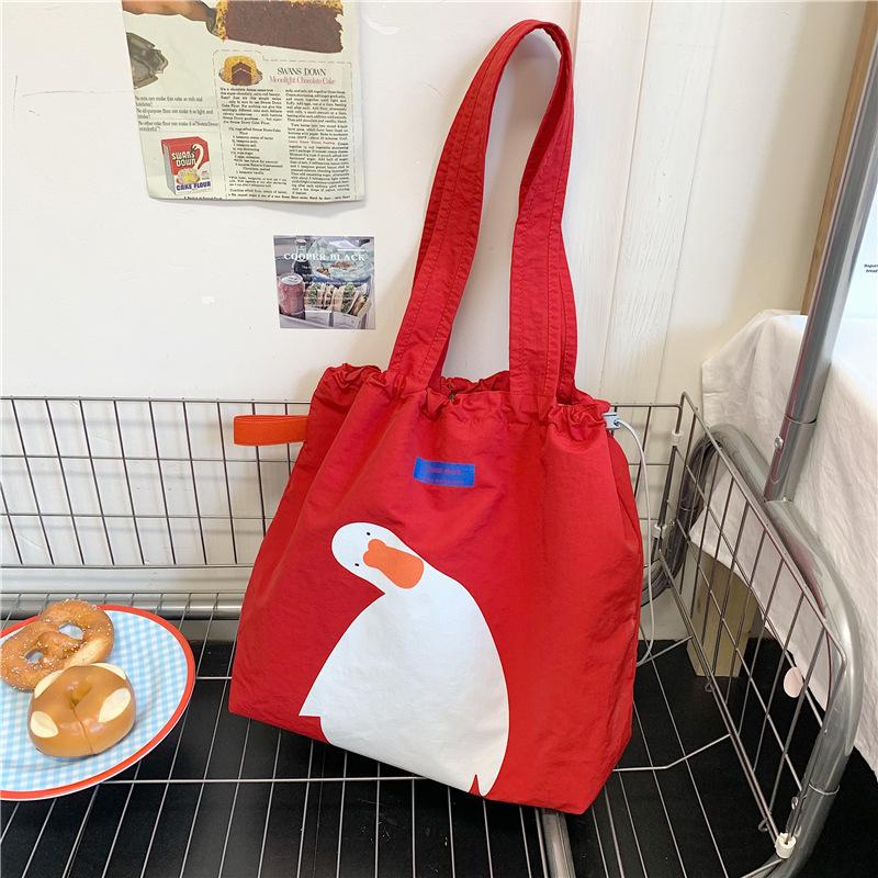 

Ленивая ветряная тканевая сумка женская летняя новая модная милая сумка через плечо большой вместимости дорожная сумка-тоут красный