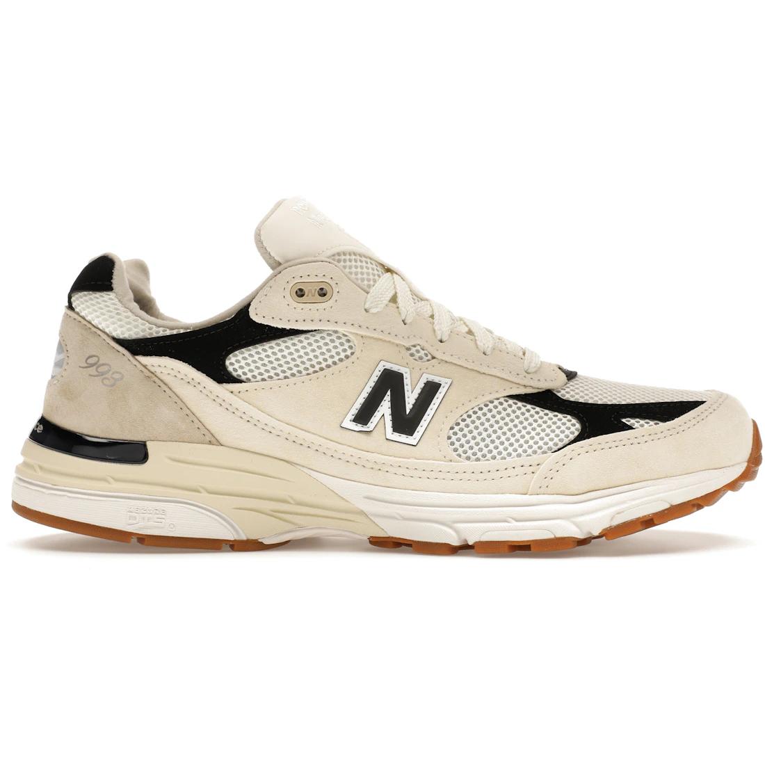 

Кроссовки New Balance 993 MiUSA Teddy Santis Морская соль Черный(U993WS) 42.5