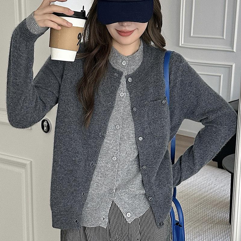 Women's College Style Wool Cardigan - Round Neck, Color Block, Fake Two-Piece Design for Autumn/Winter.
