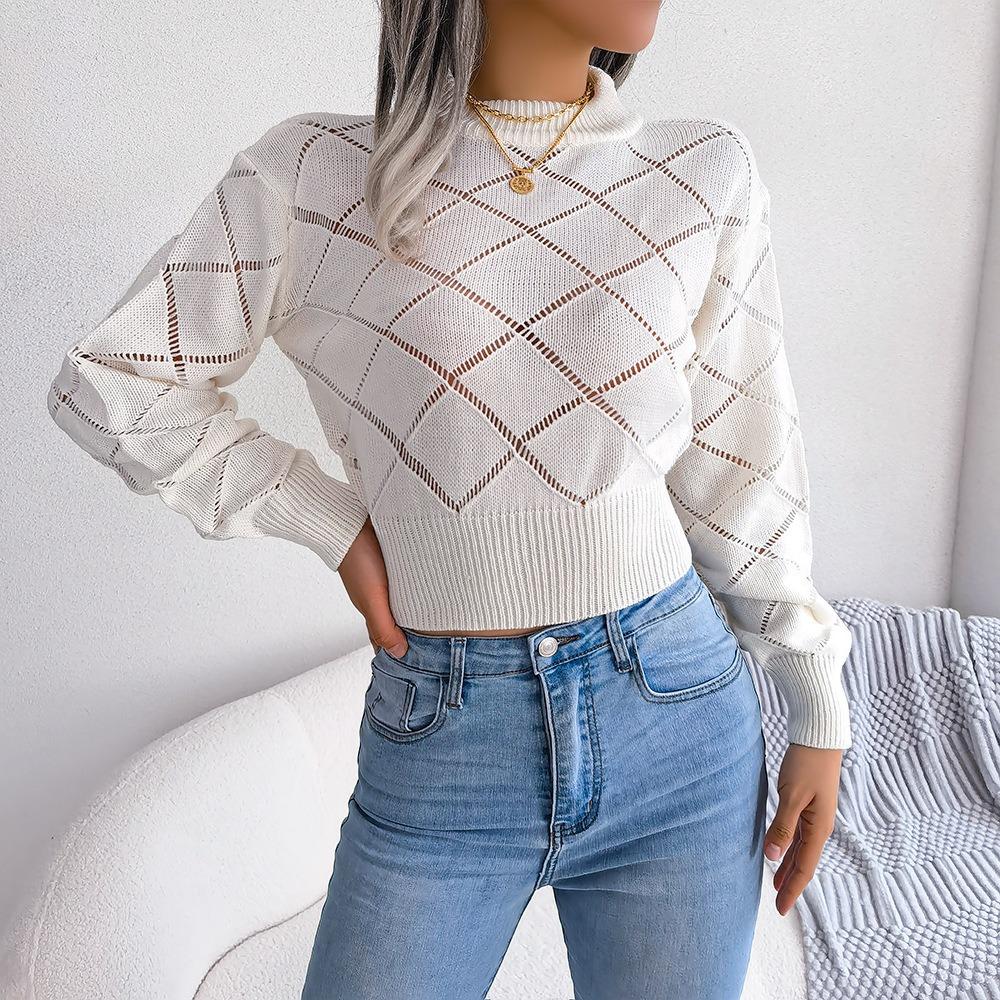 Autumn and Winter Hollow Plaid Long-sleeved Navel-baring Knitted Sweater